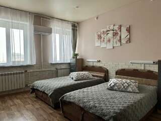 Гостиница M-53 Ачинск Комфорт семейный 3+2-2