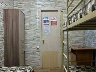 Гостиница M-53 Ачинск двухместный эконом с 2 отдельными кроватями-1